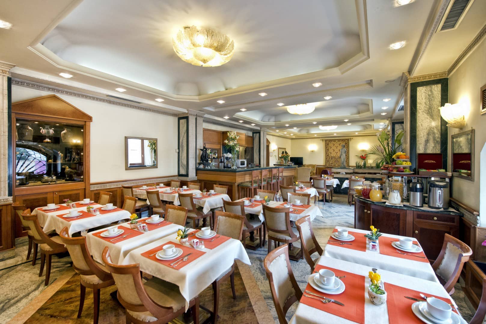 General Gallery Hotel Giolli Nazionale Rome11