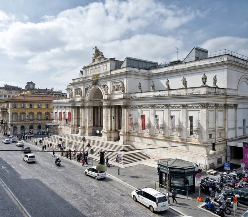 Executive Room with View Hotel Giolli Nazionale Rome6