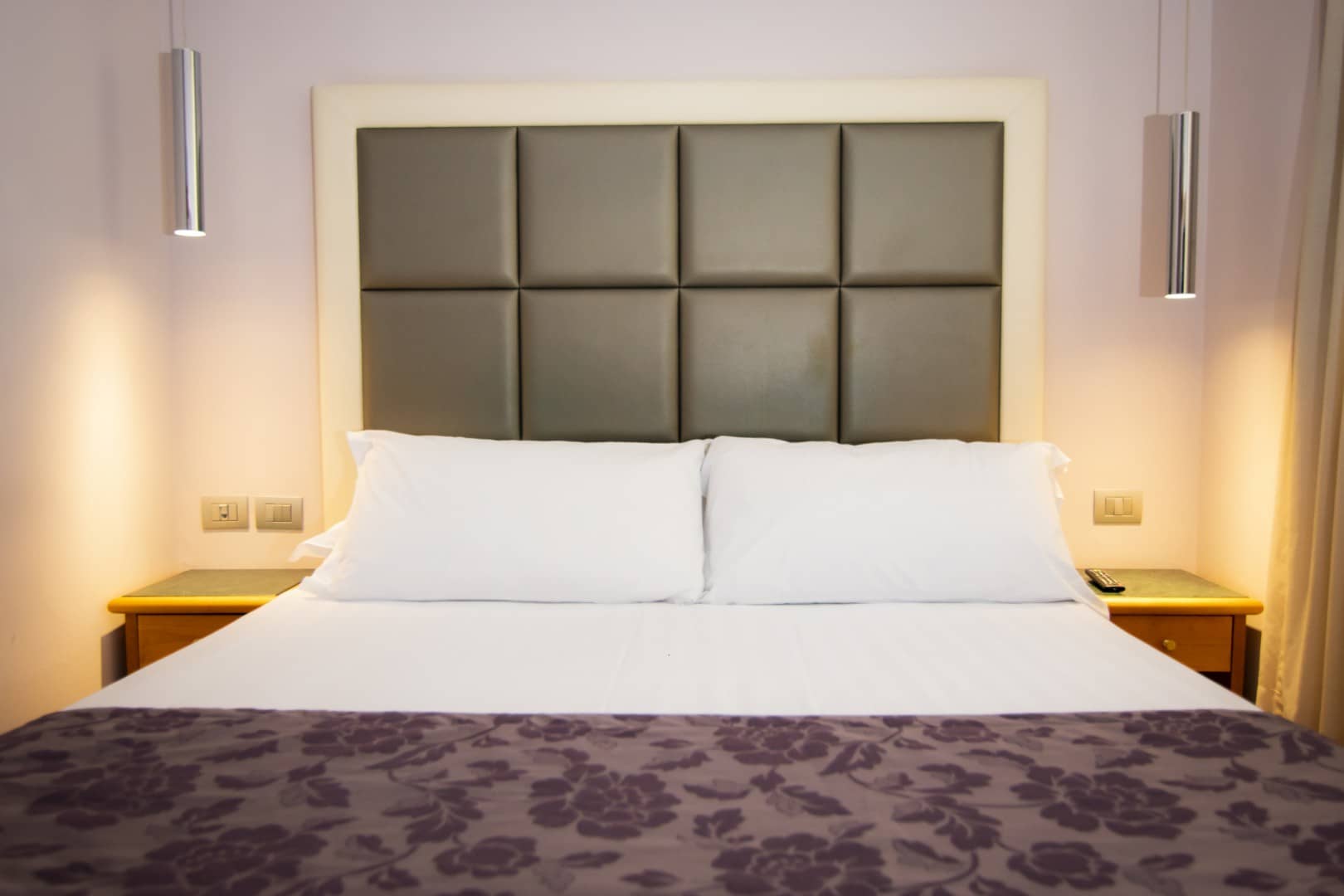 Small Double Room Hotel Giolli Nazionale Rome2