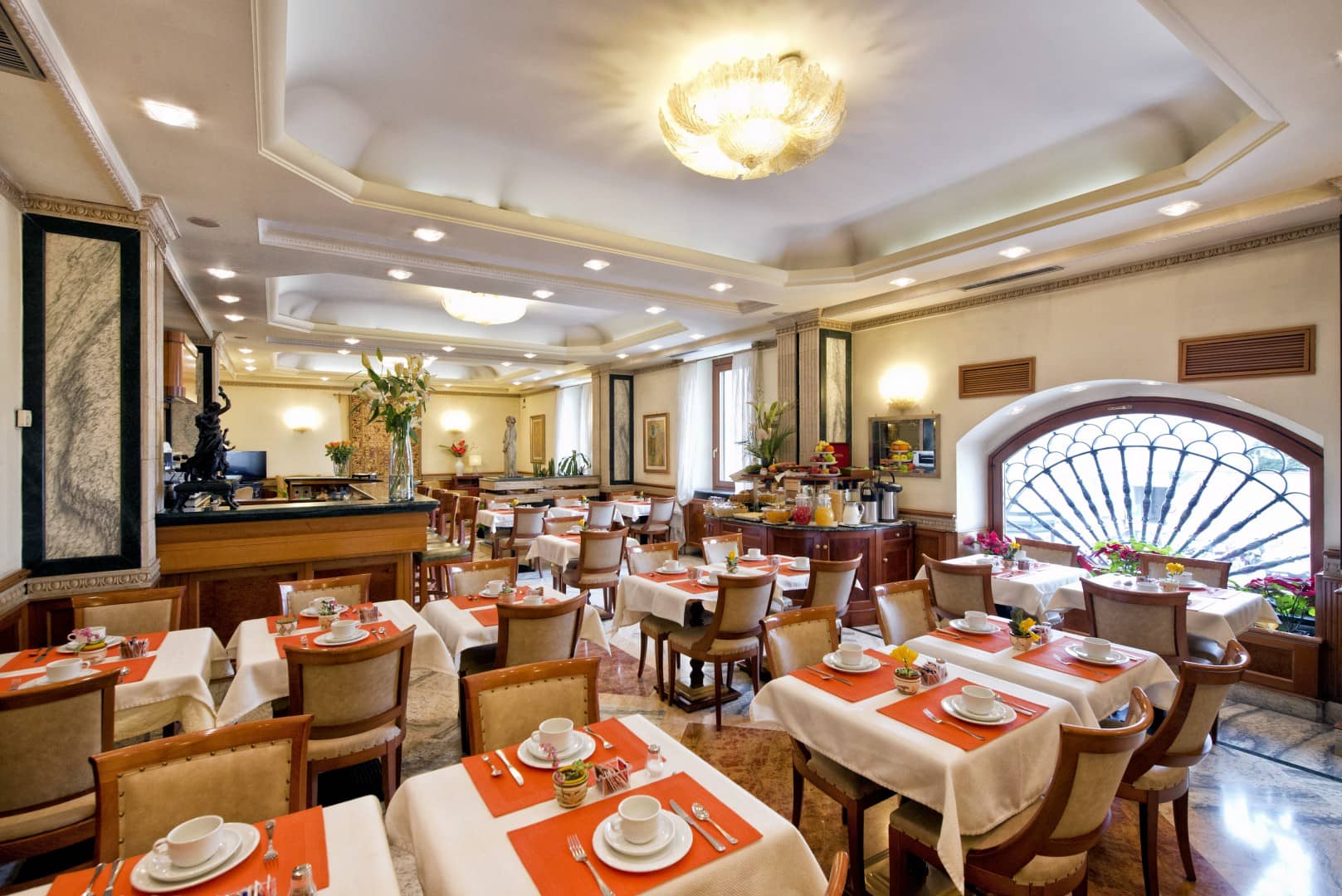 Breakfast Hotel Giolli Nazionale Rome5