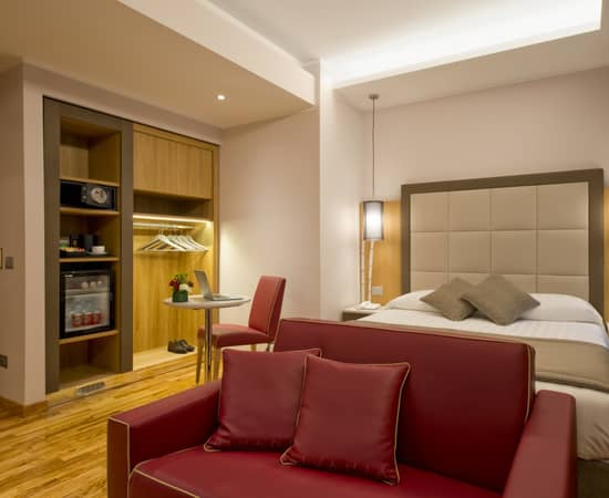 Deluxe Double Room Hotel Giolli Nazionale Rome4