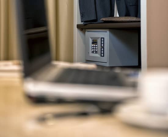 Single Room Hotel Giolli Nazionale Rome1