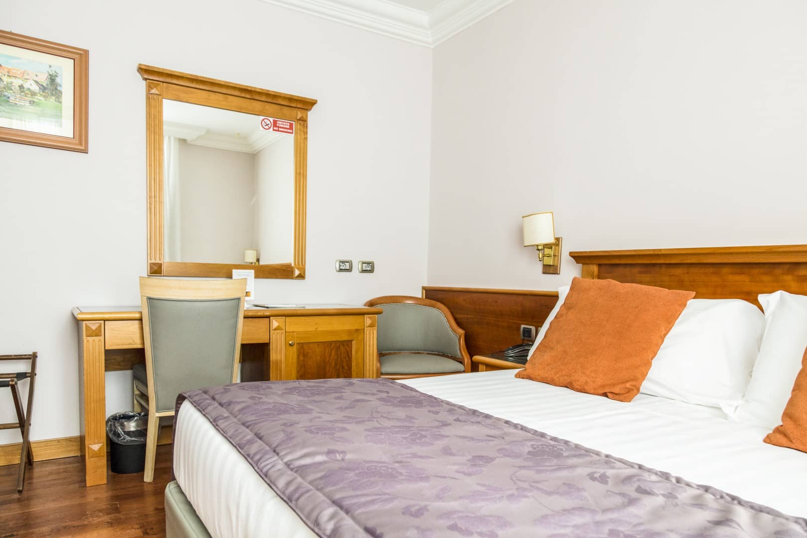 Standard Double Room Hotel Giolli Nazionale Rome21