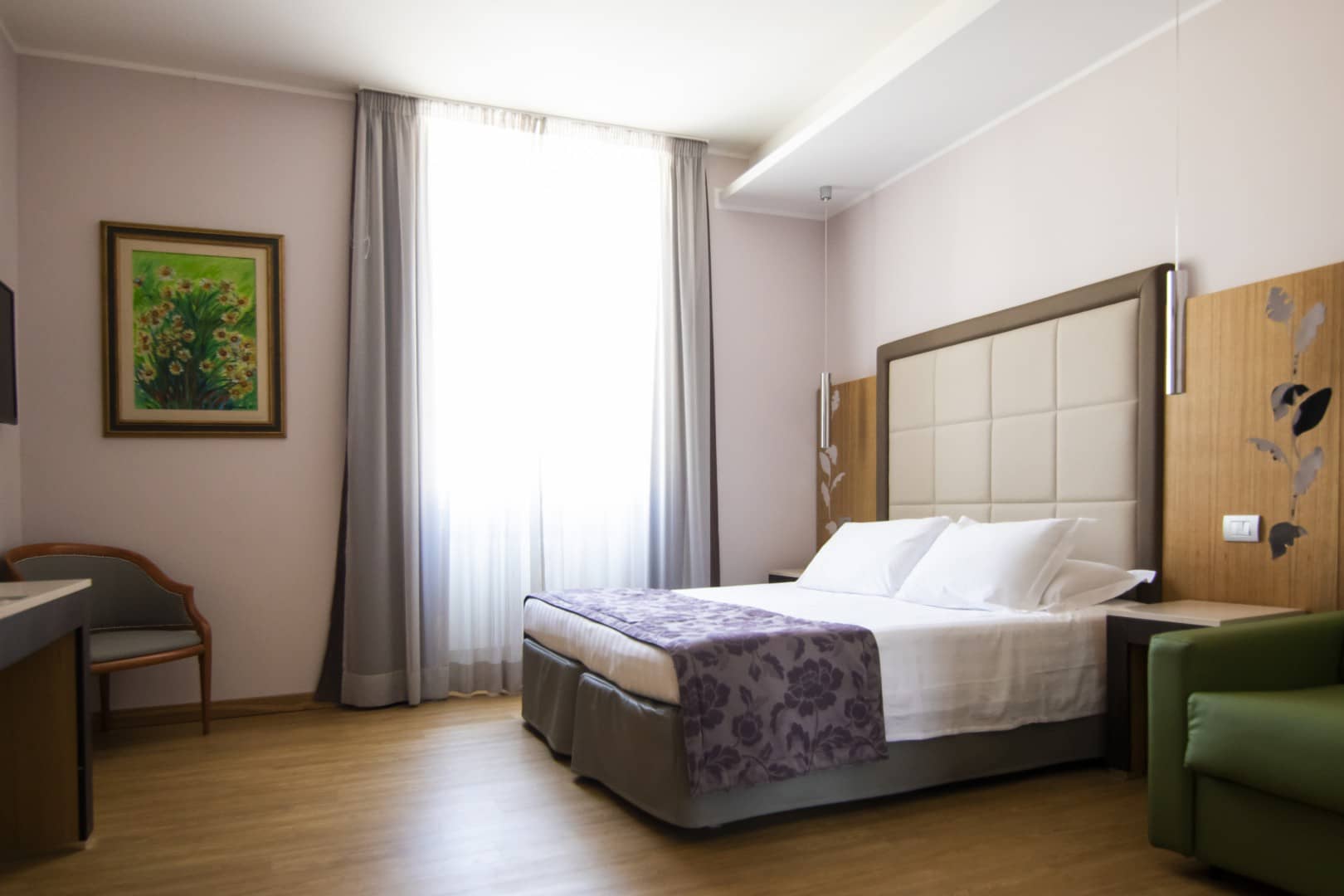 Triple Room with View Hotel Giolli Nazionale Rome8